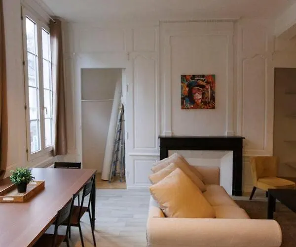 Lafra 1 - Comfort & Modern - Mon Groom Troyes